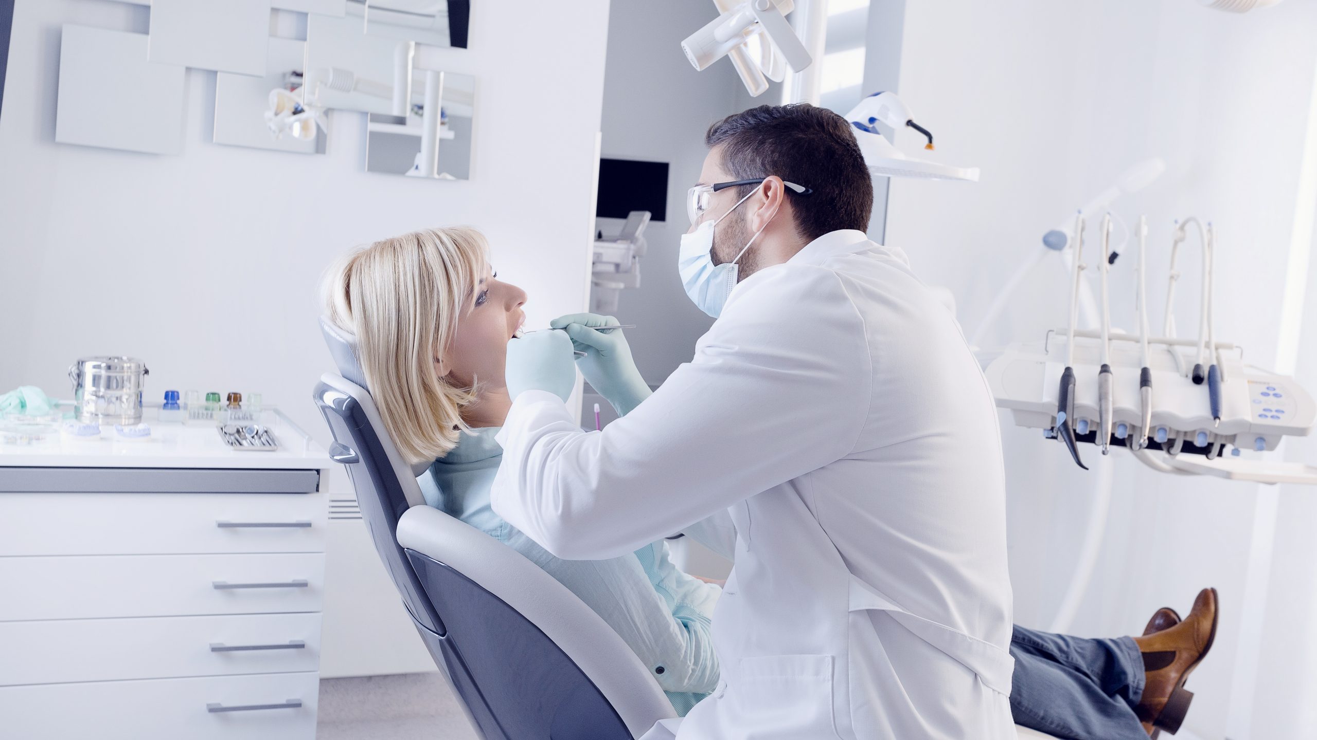 Dentist in Los Lunas, NM